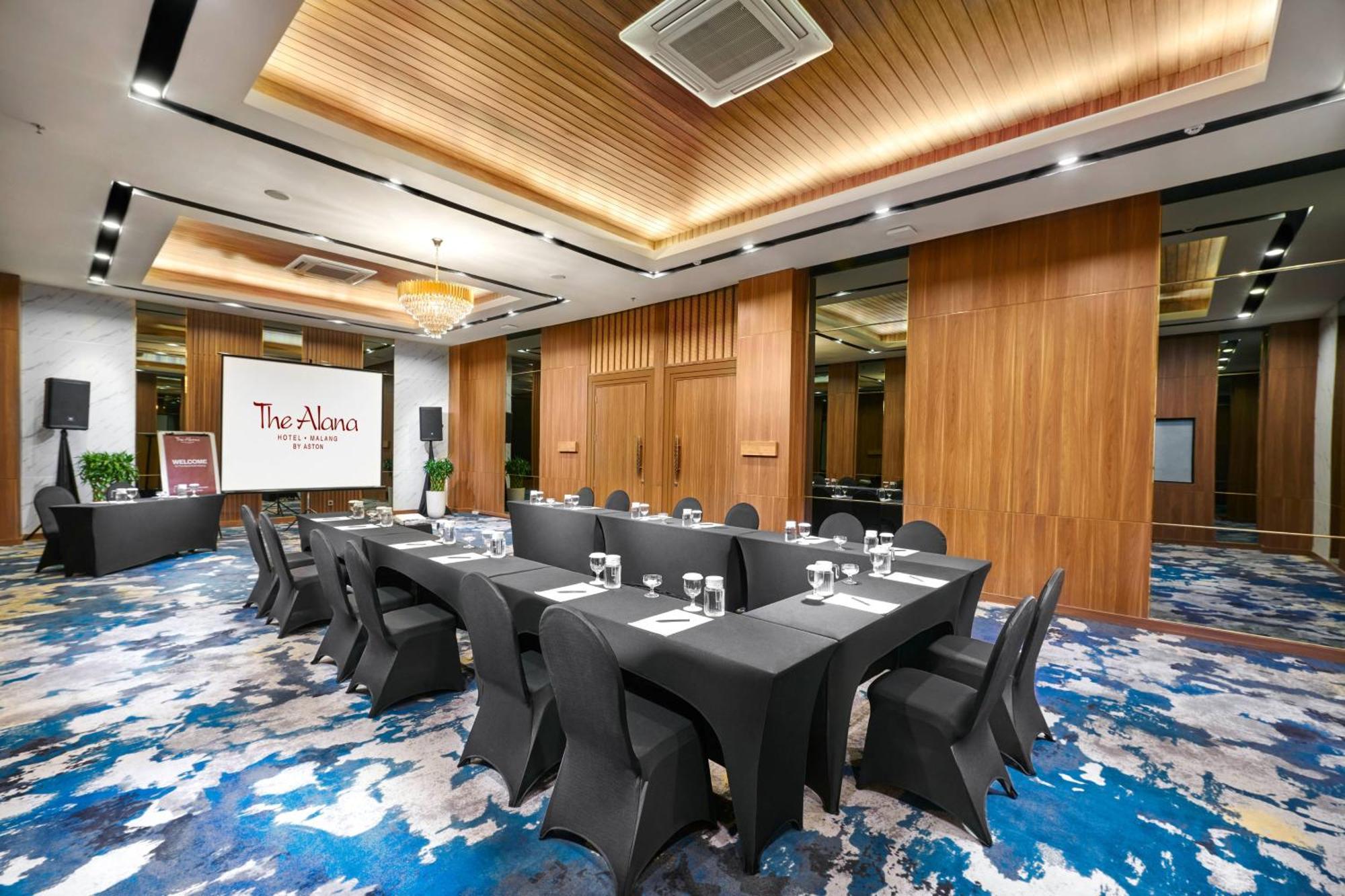 Hotel The Alana 4*